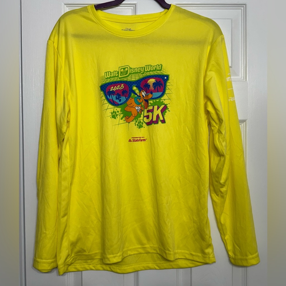 New Run Disney long sleeve shirt medium yellow Pluto new without tags